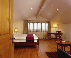 Hotel Kreuz by b_smart