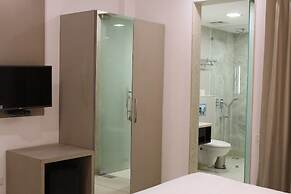 Keys Lite by Lemon Tree Hotels, Mayfield, Gurgaon