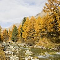Spinas Gasthaus Val Bever - Hostel