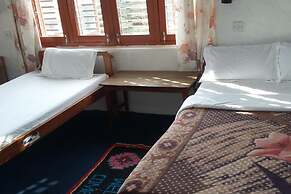 Galaxy Inn Guest House