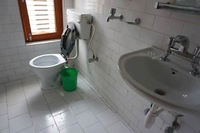 Galaxy Inn Guest House