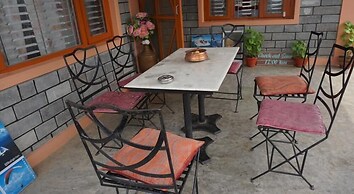 Galaxy Inn Guest House