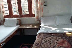 Galaxy Inn Guest House