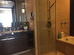 Checkinn Business Apartment-Poly World