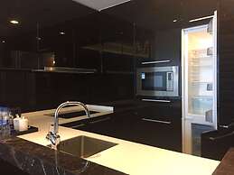 Checkinn Business Apartment-Poly World