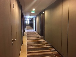 Checkinn Business Apartment-Poly World