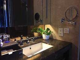 Checkinn Business Apartment-Poly World