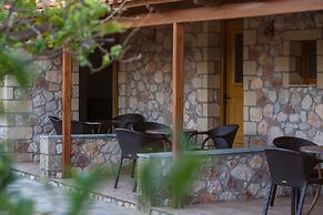 Georgia's Houses - Melitzanakia