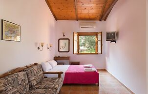 Georgia's Houses - Melitzanakia