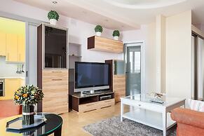 Kotelnicheskaya Royal Tower