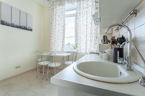 Kotelnicheskaya Royal Tower