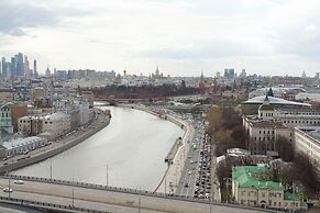 Kotelnicheskaya Royal Tower