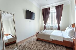 Kotelnicheskaya Royal Tower