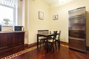 Kotelnicheskaya Royal Tower