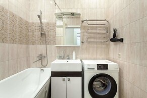 Kotelnicheskaya Royal Tower