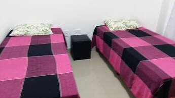 Apto alto padrão com piscina