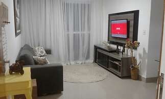 Apto alto padrão com piscina