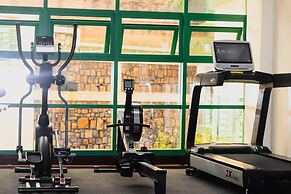 Highlands Suites Hotel