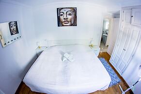 Perla Seven Apartments