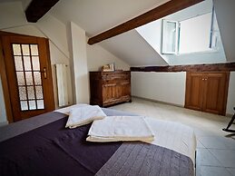 Romantica Mansarda Pisano