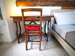 Romantica Mansarda Pisano