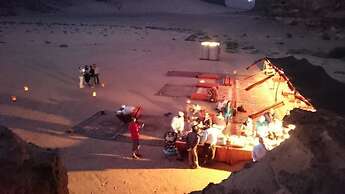 Wadi Rum Candles Camp