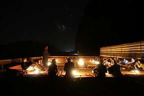 Wadi Rum Candles Camp