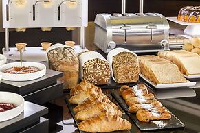 NH Collection Santiago Casacostanera