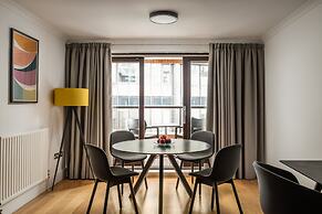 Monarch House Serviced Apartments