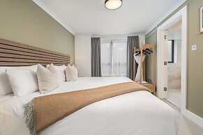 Monarch House Serviced Apartments