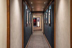 Monarch House Serviced Apartments