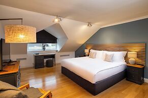 Monarch House Serviced Apartments