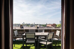 Monarch House Serviced Apartments