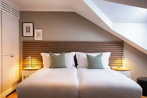 Monarch House Serviced Apartments