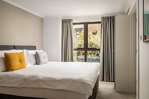 Monarch House Serviced Apartments