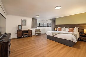 Monarch House Serviced Apartments