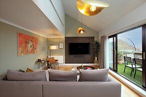 Monarch House Serviced Apartments