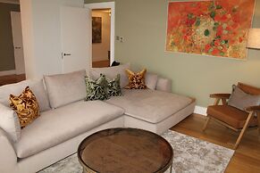 Monarch House Serviced Apartments