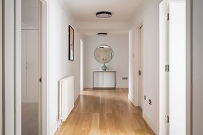 Monarch House Serviced Apartments