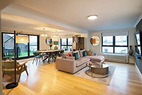 Monarch House Serviced Apartments