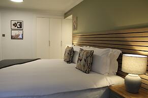 Monarch House Serviced Apartments