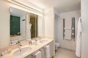 Monarch House Serviced Apartments