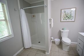 The Dahlonega Square Hotel & Villlas