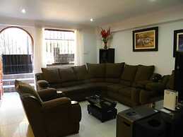 Hatun Wasi Tawantinsuyo