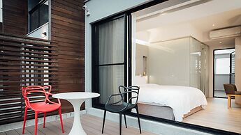 Onsense Villa