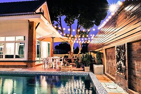 Hansa Paradise Hill Pool Villa