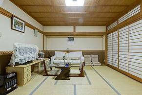Nakayama Guesthouse