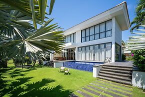 Ocean Villas Beach Resort