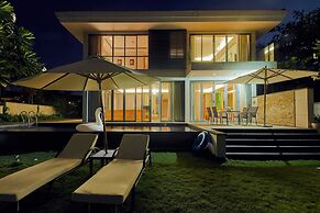 Ocean Villas Beach Resort