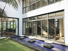 Ocean Villas Beach Resort